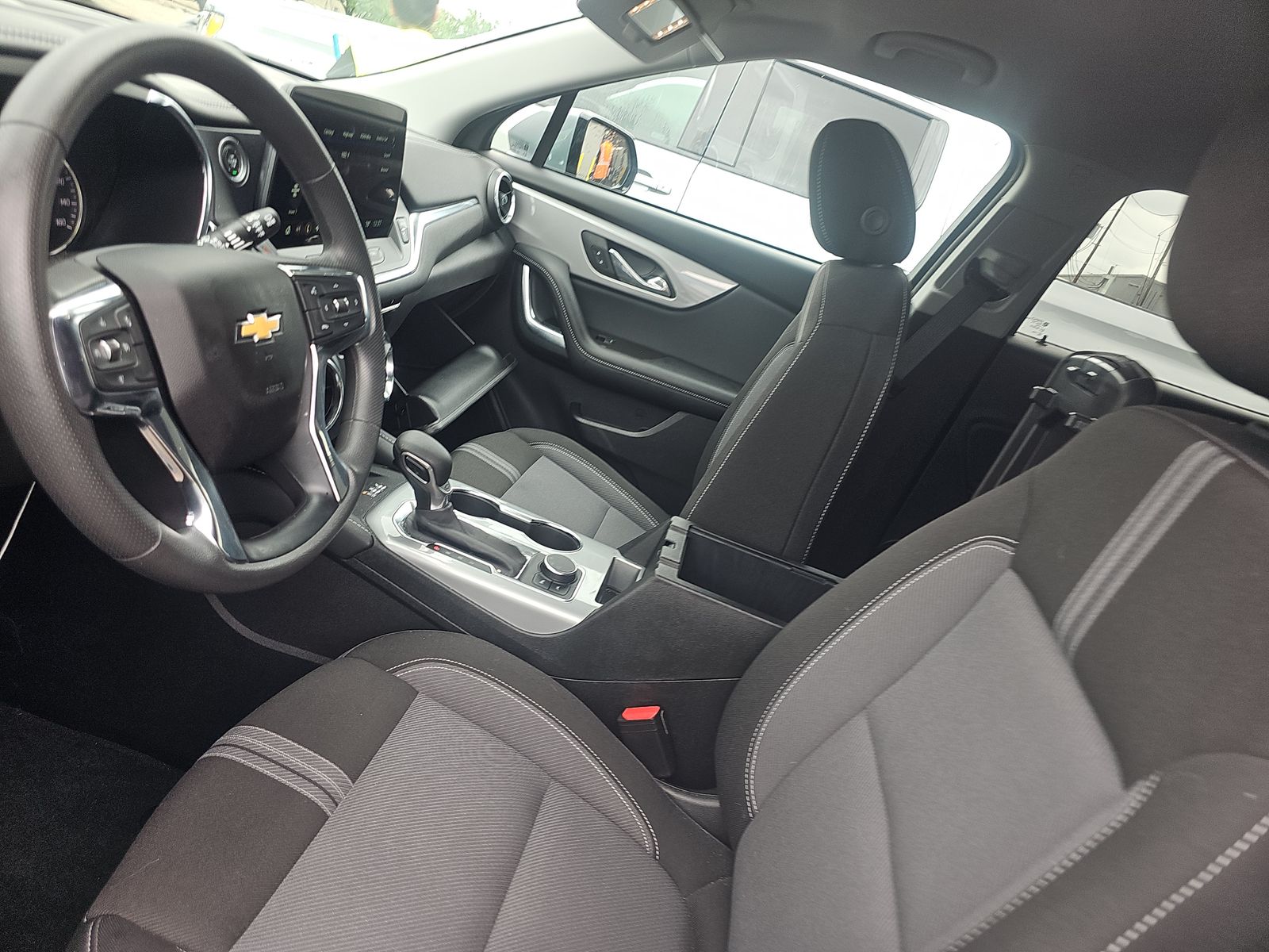 CHEVROLET BLAZER - 8