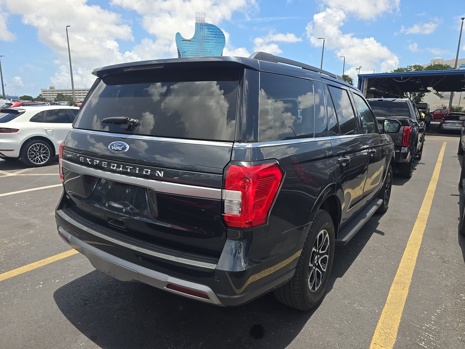 FORD EXPEDITION - 5