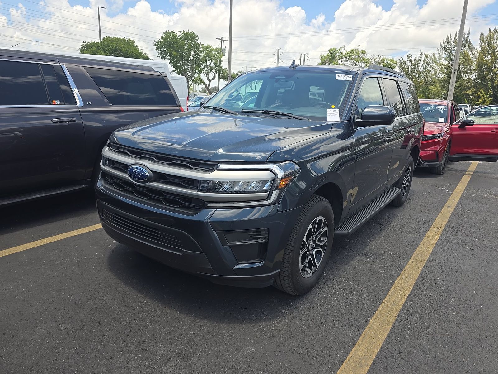 FORD EXPEDITION - 1