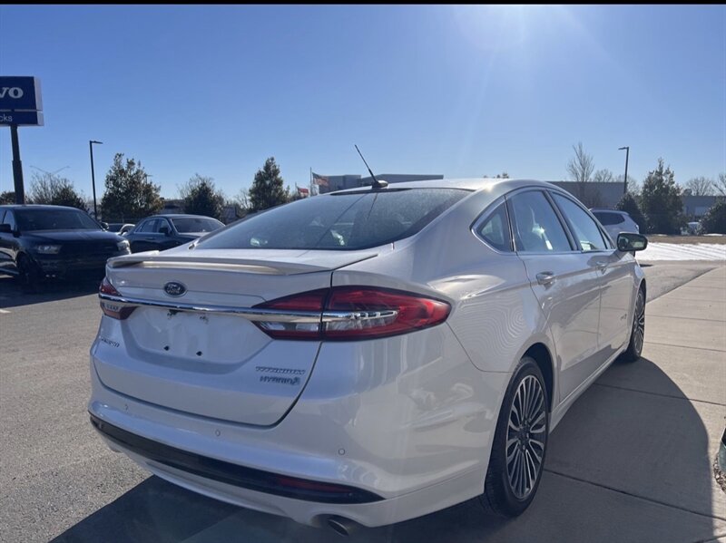 FORD FUSION - 8