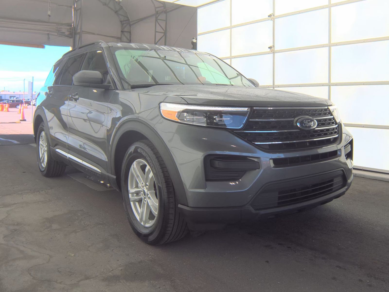 FORD EXPLORER - 4