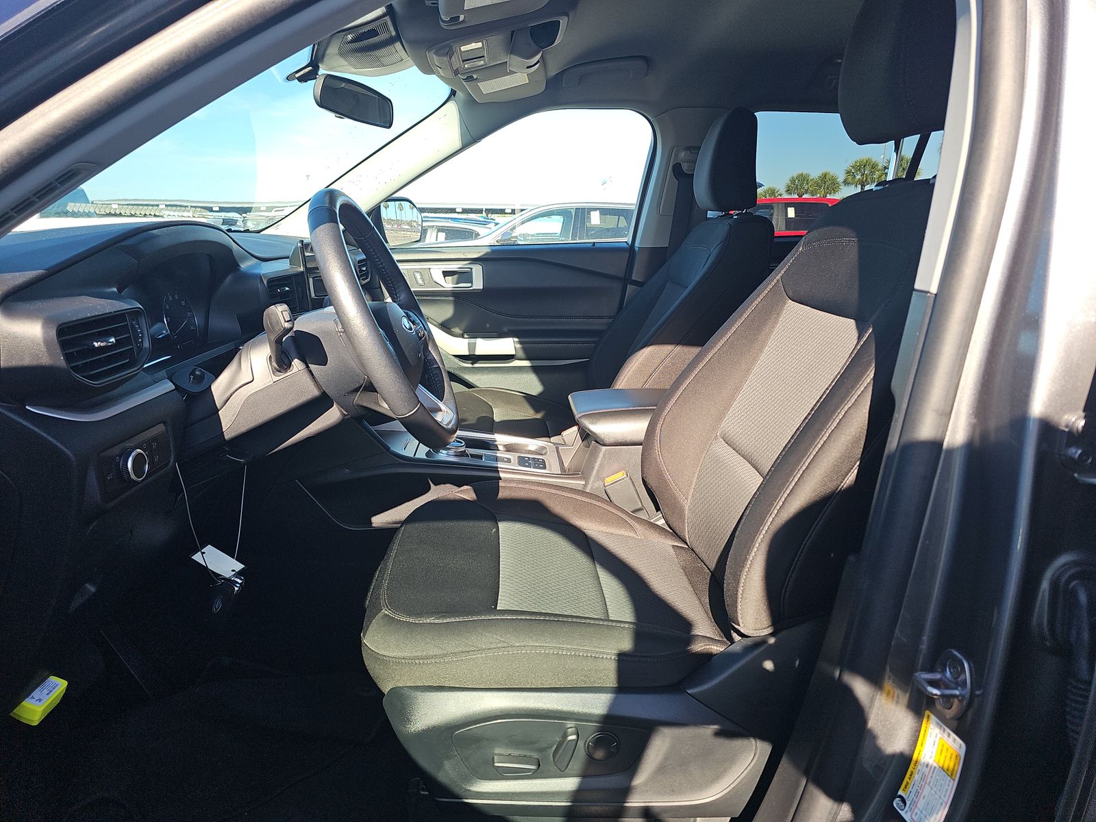 FORD EXPLORER - 8