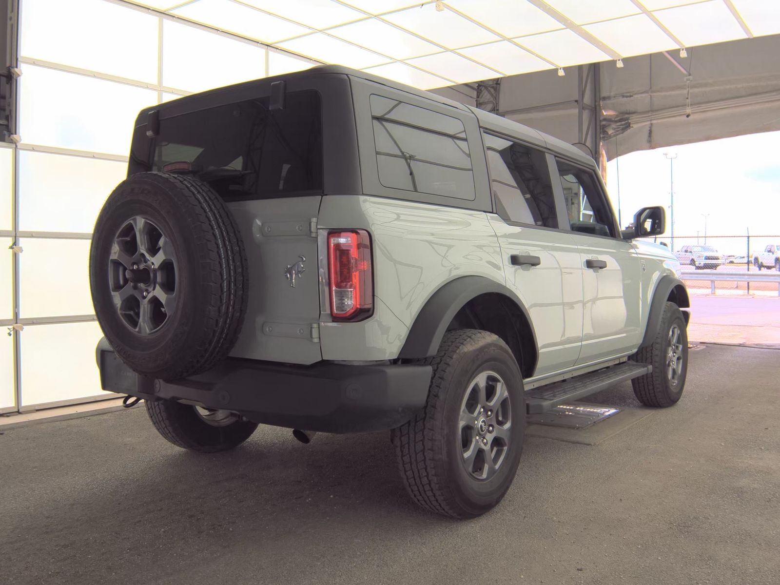 FORD BRONCO - 5