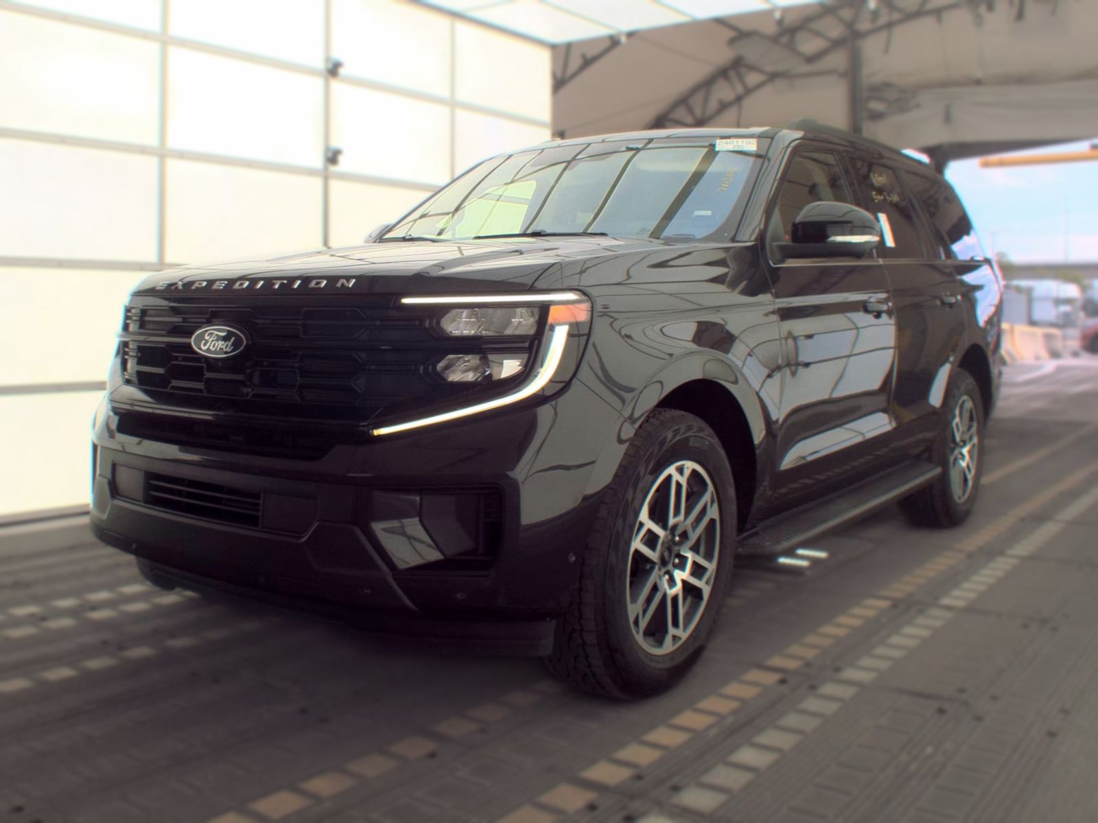 FORD EXPEDITION - 1