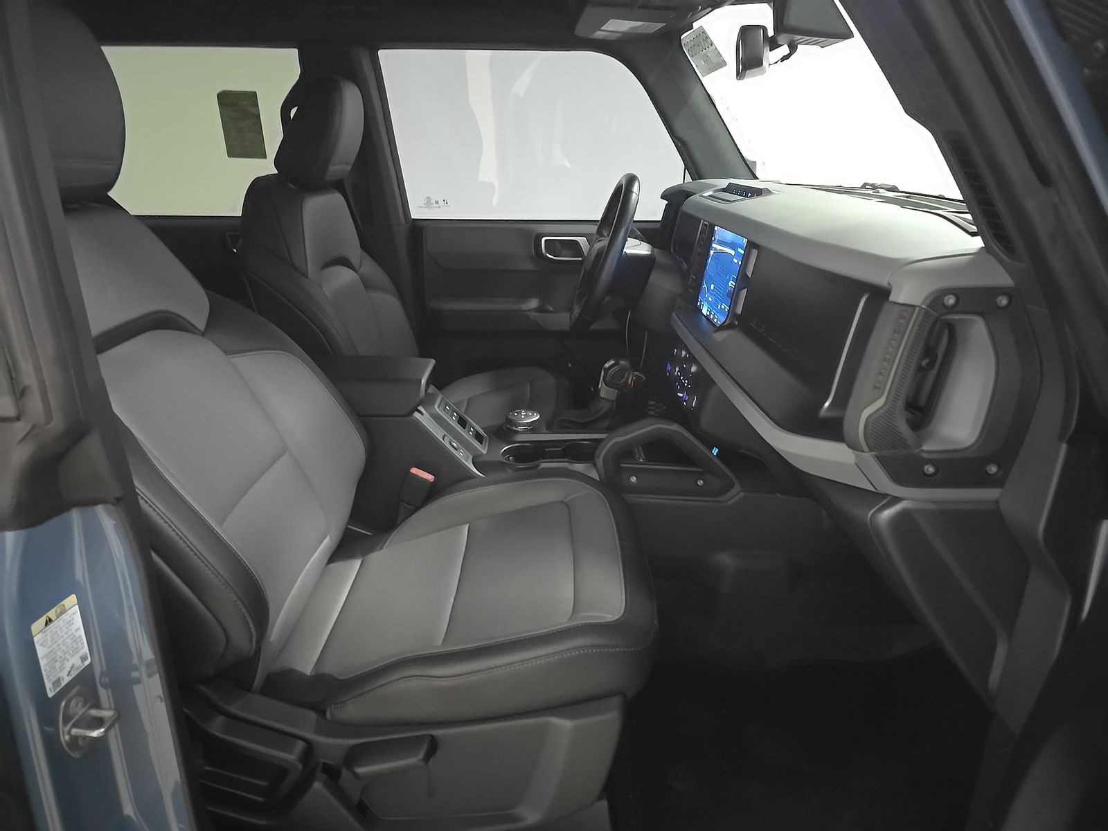 FORD BRONCO - 9