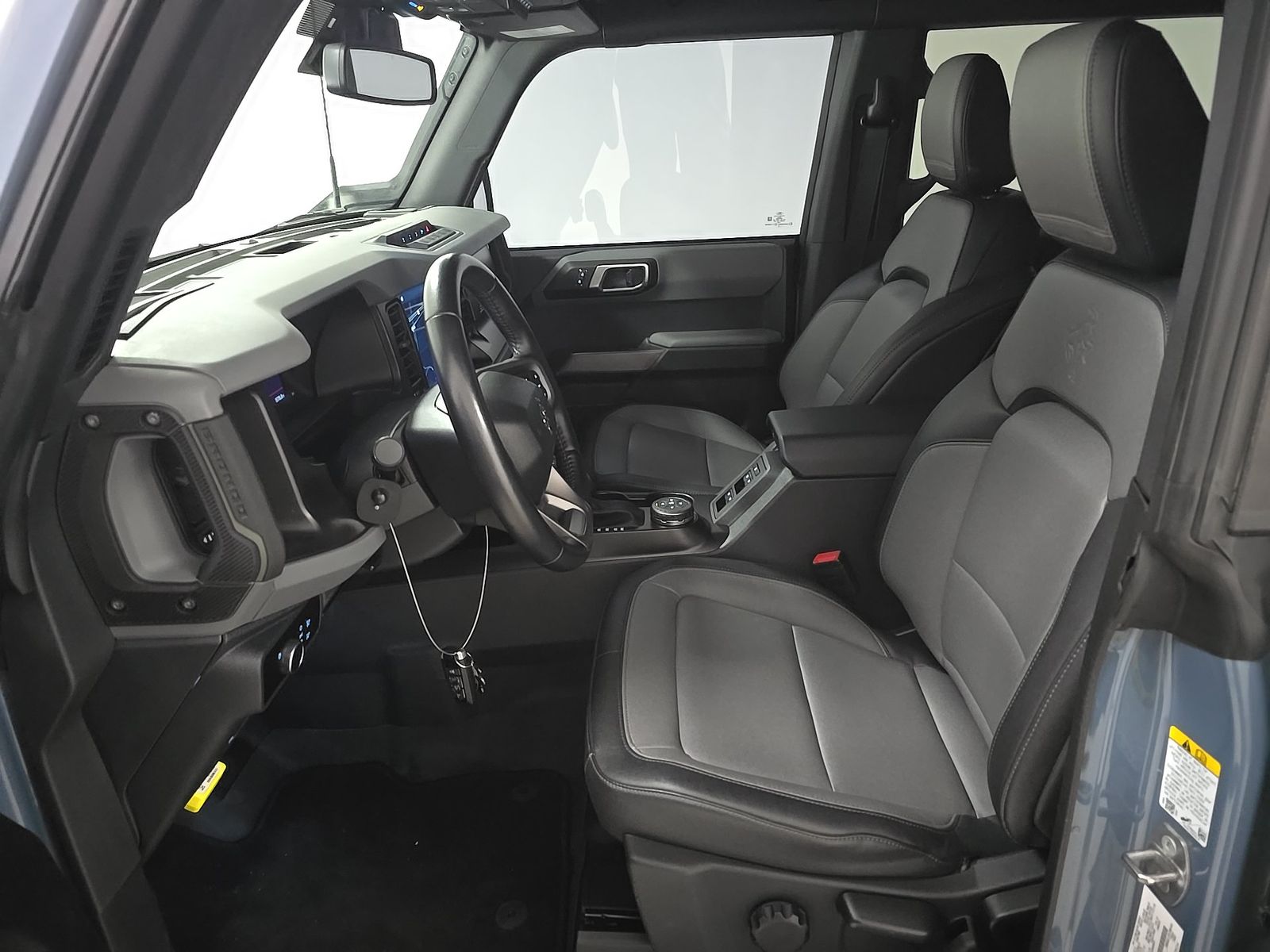 FORD BRONCO - 8