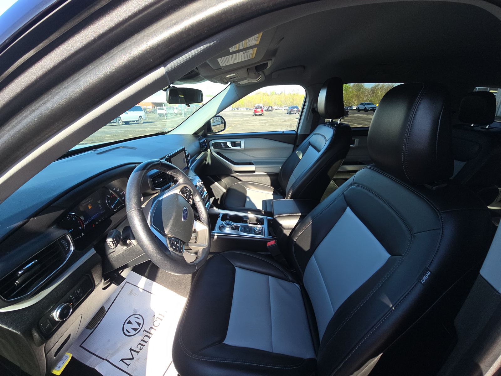FORD EXPLORER - 8
