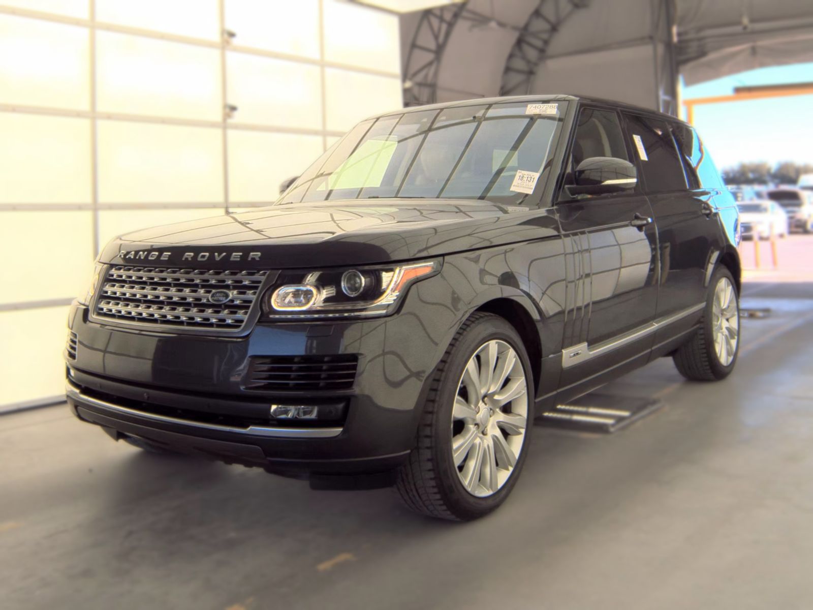 LAND ROVER RANGE ROVER - 1
