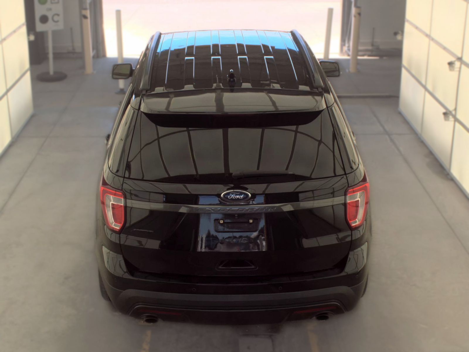 FORD EXPLORER - 7