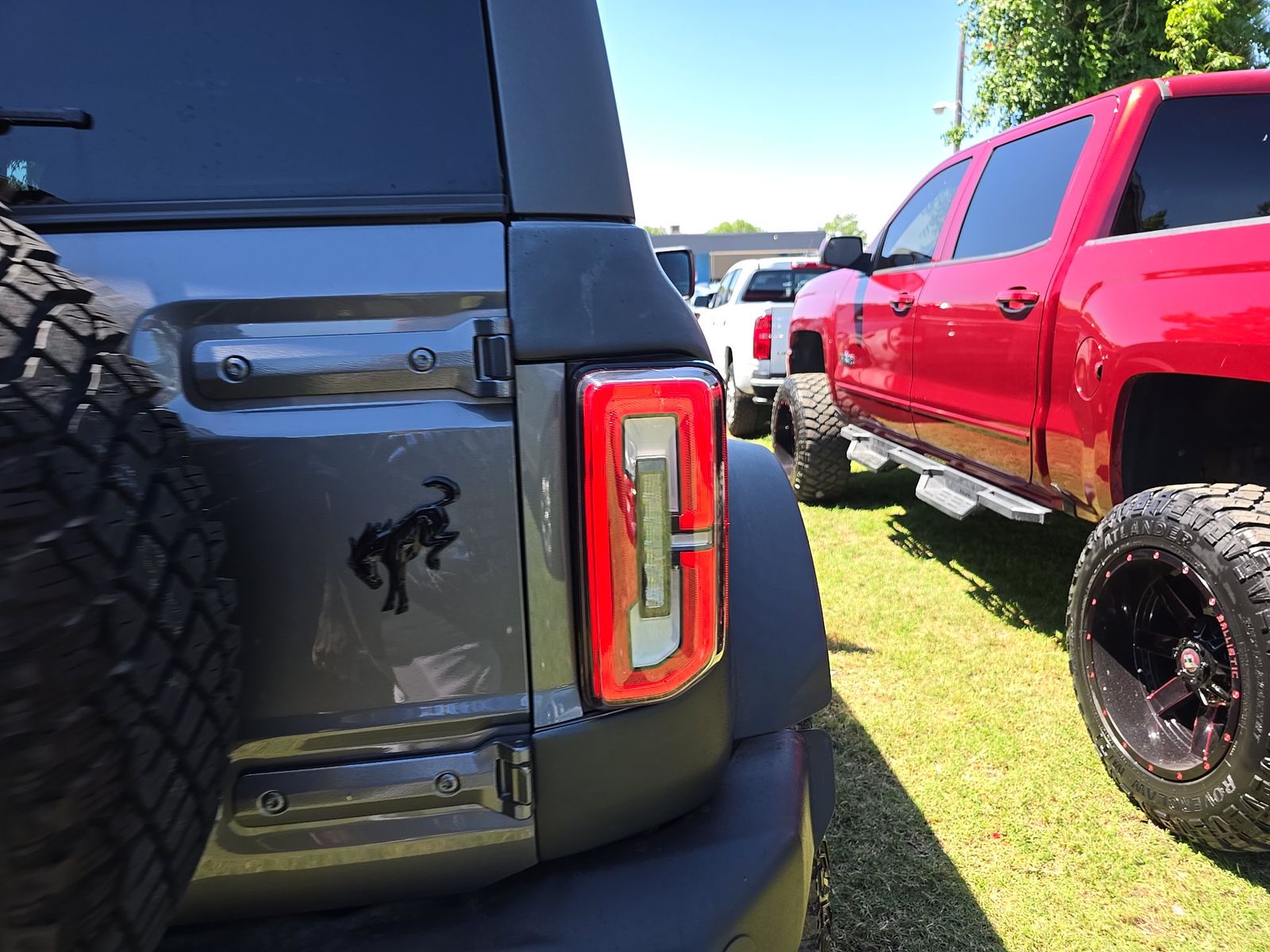FORD BRONCO - 5