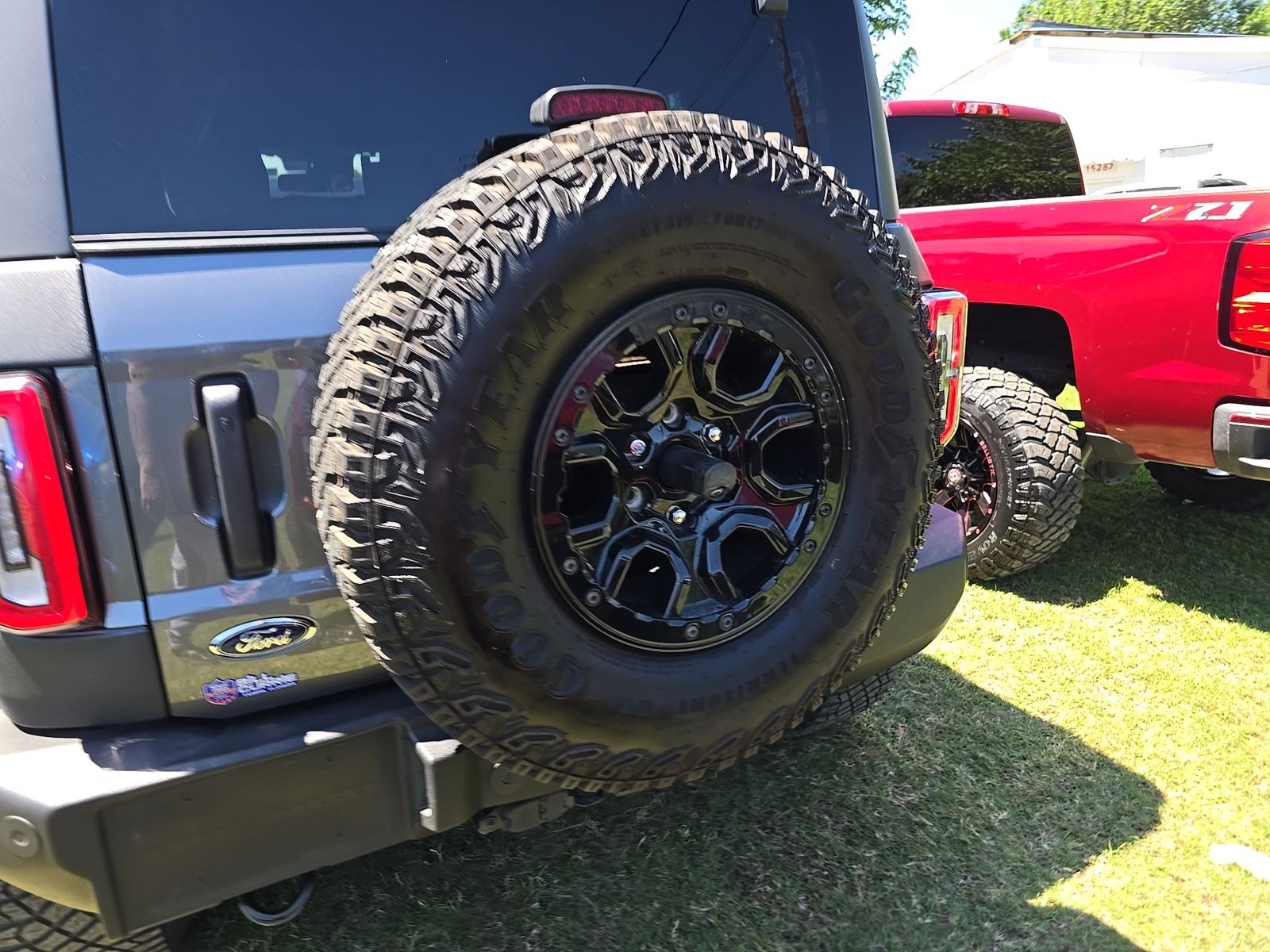 FORD BRONCO - 6