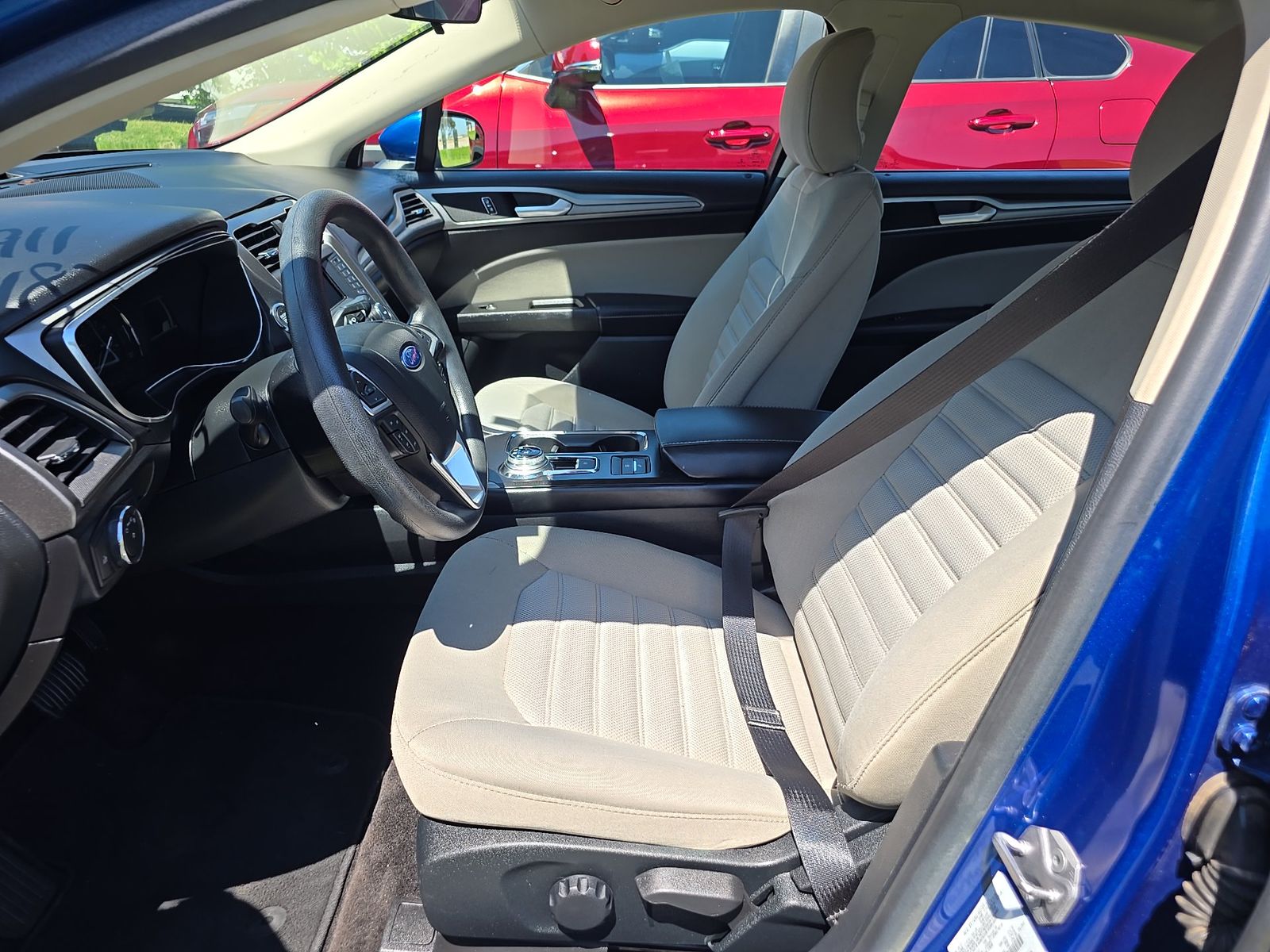 FORD FUSION - 8