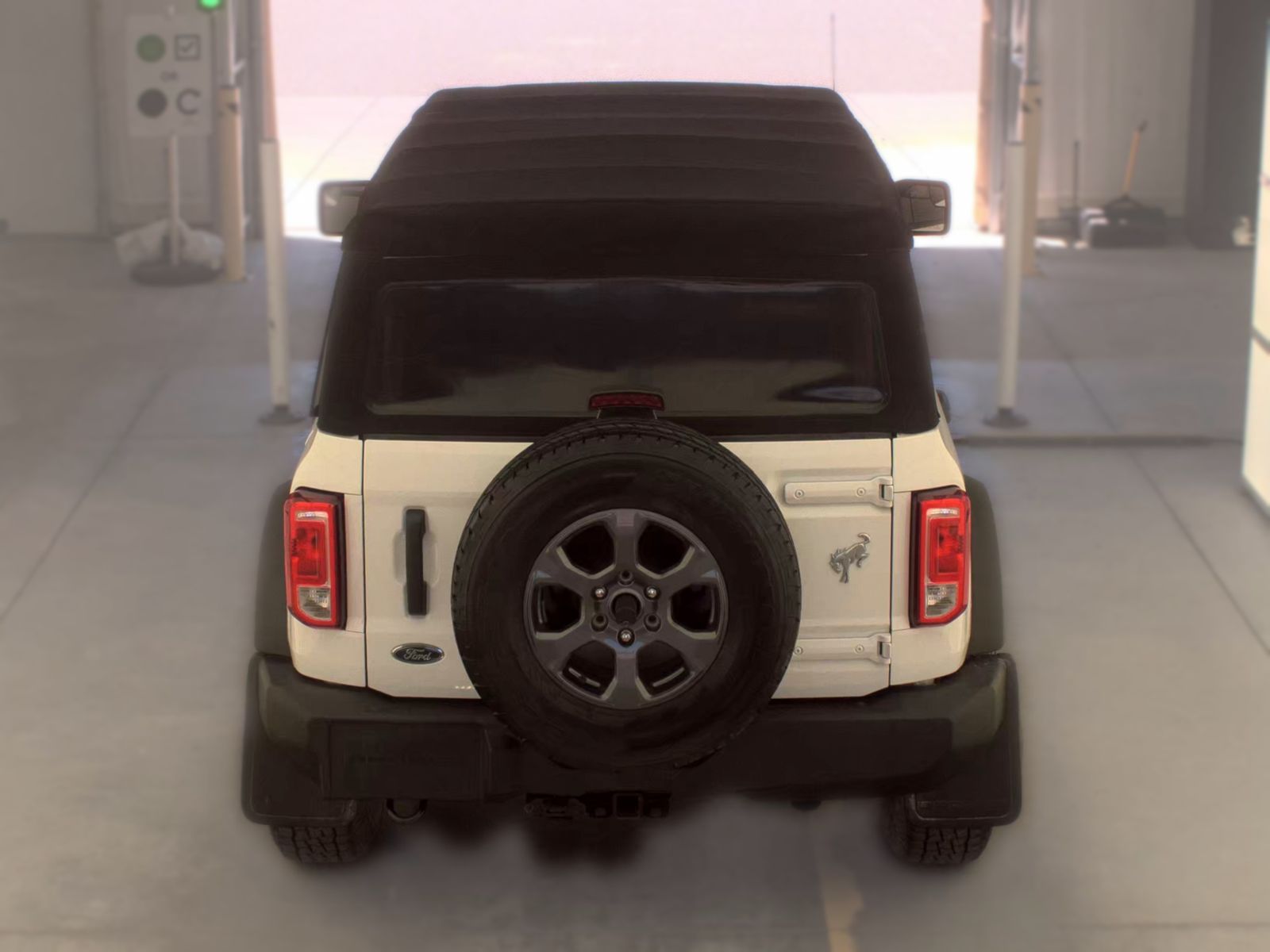 FORD BRONCO - 7