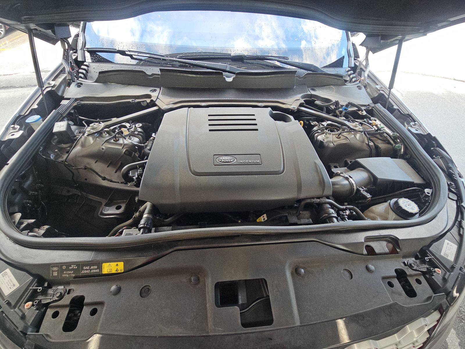 2022 Land Rover Discovery S AWD