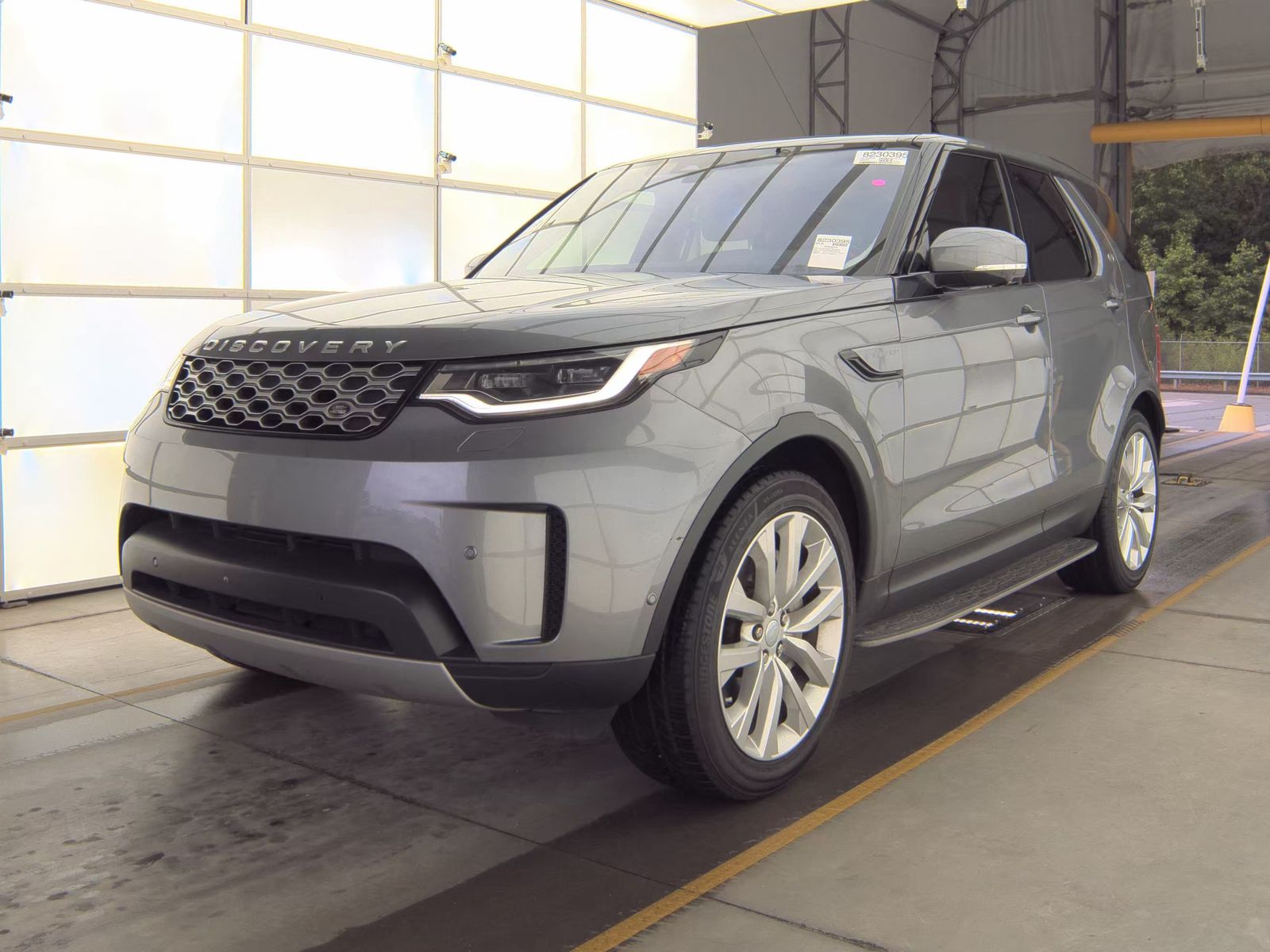 2022 Land Rover Discovery S AWD