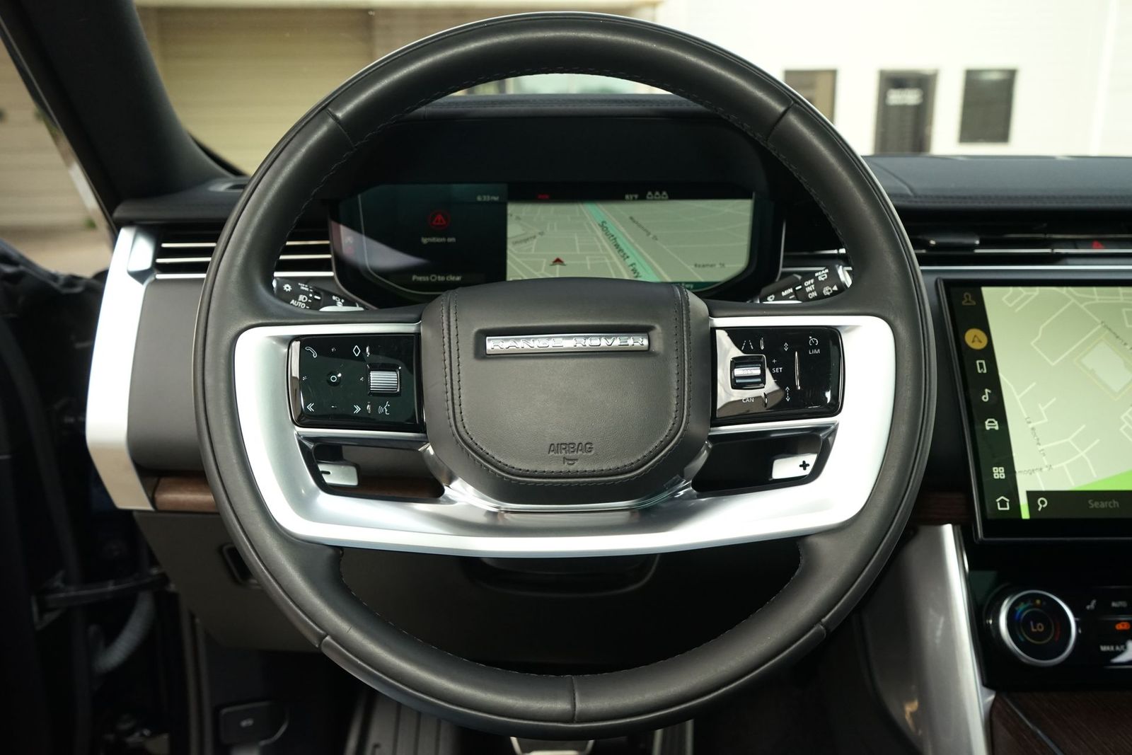 2023 Land Rover Range Rover SE AWD