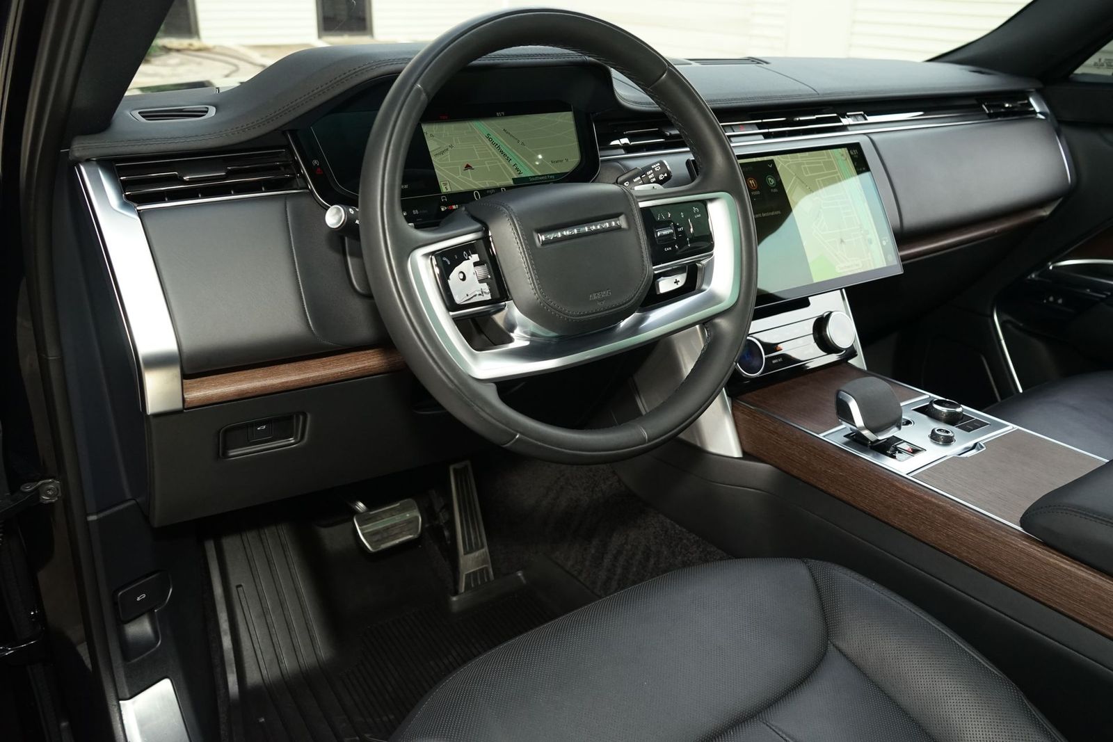 2023 Land Rover Range Rover SE AWD