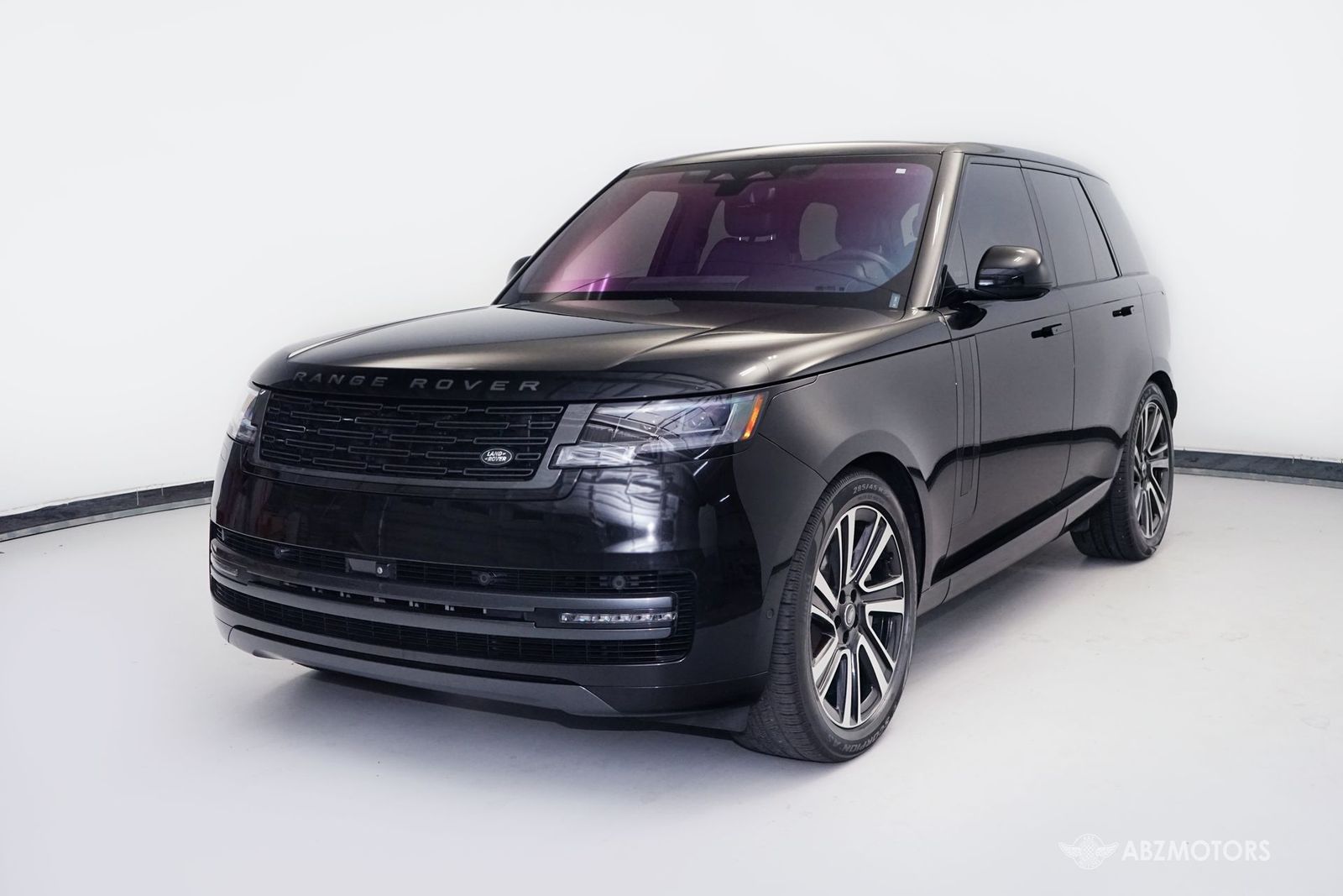 2023 Land Rover Range Rover SE AWD