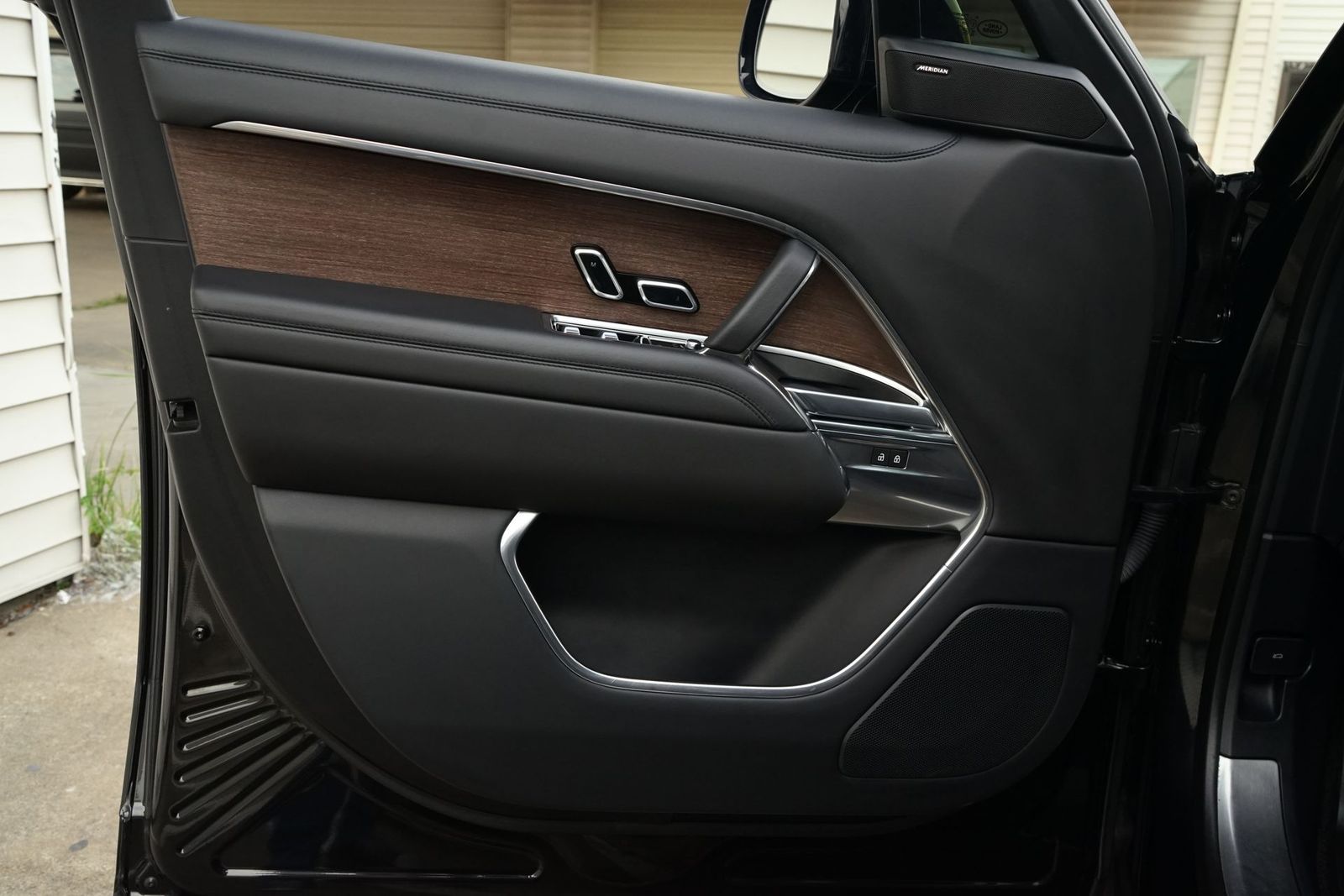 2023 Land Rover Range Rover SE AWD