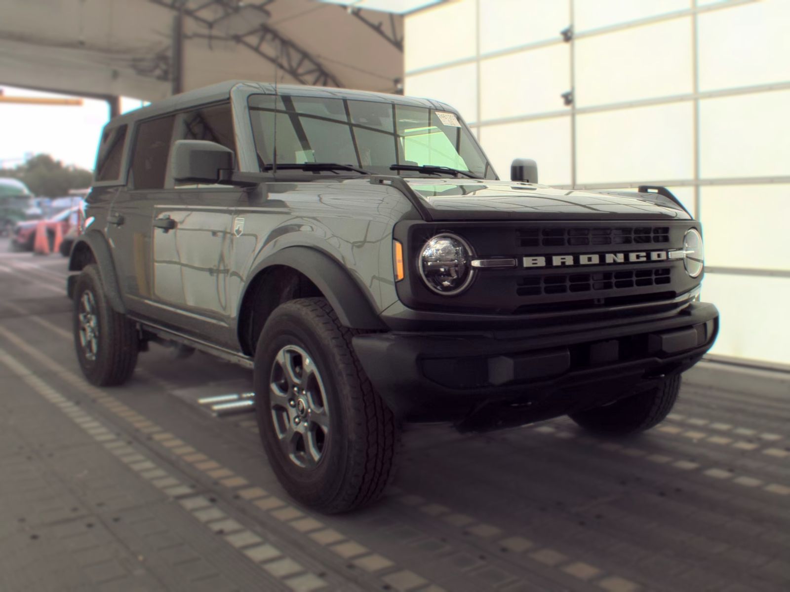 FORD BRONCO - 5
