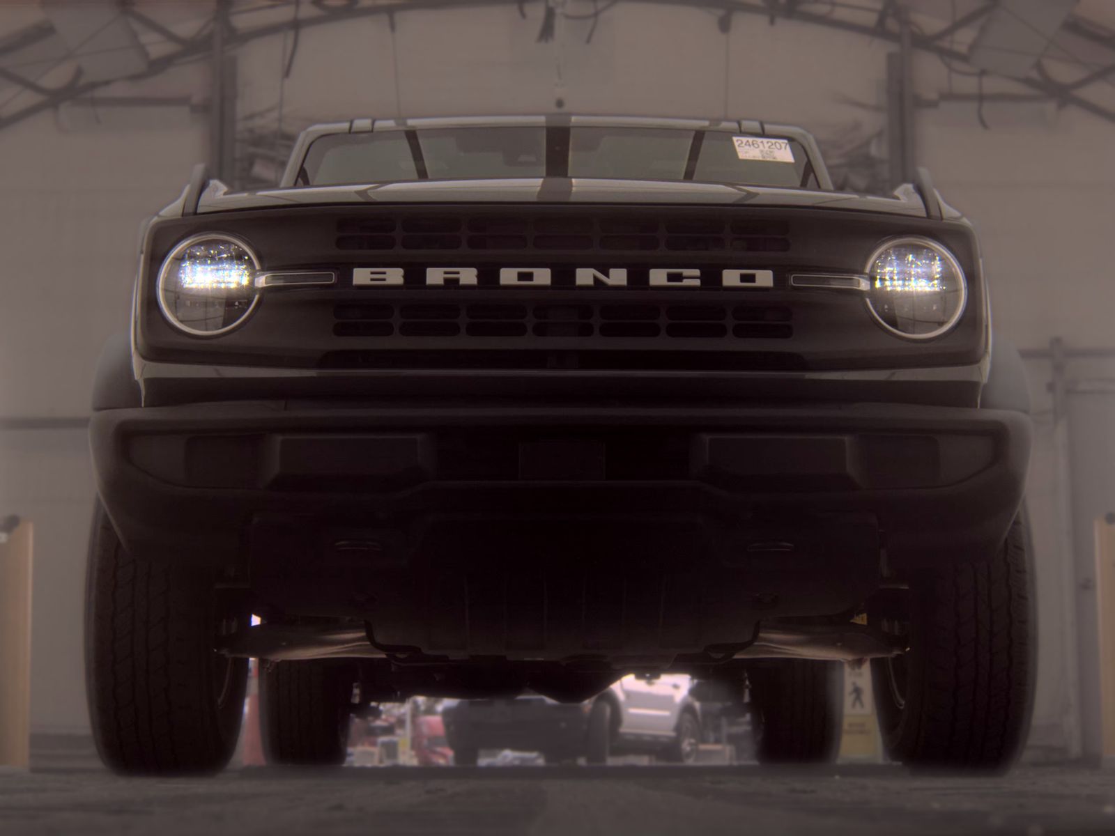 FORD BRONCO - 4