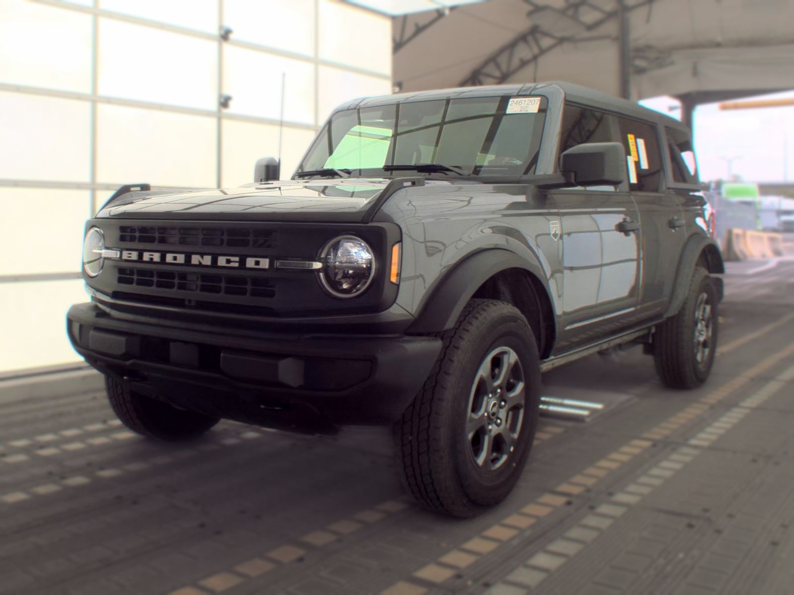 FORD BRONCO - 1