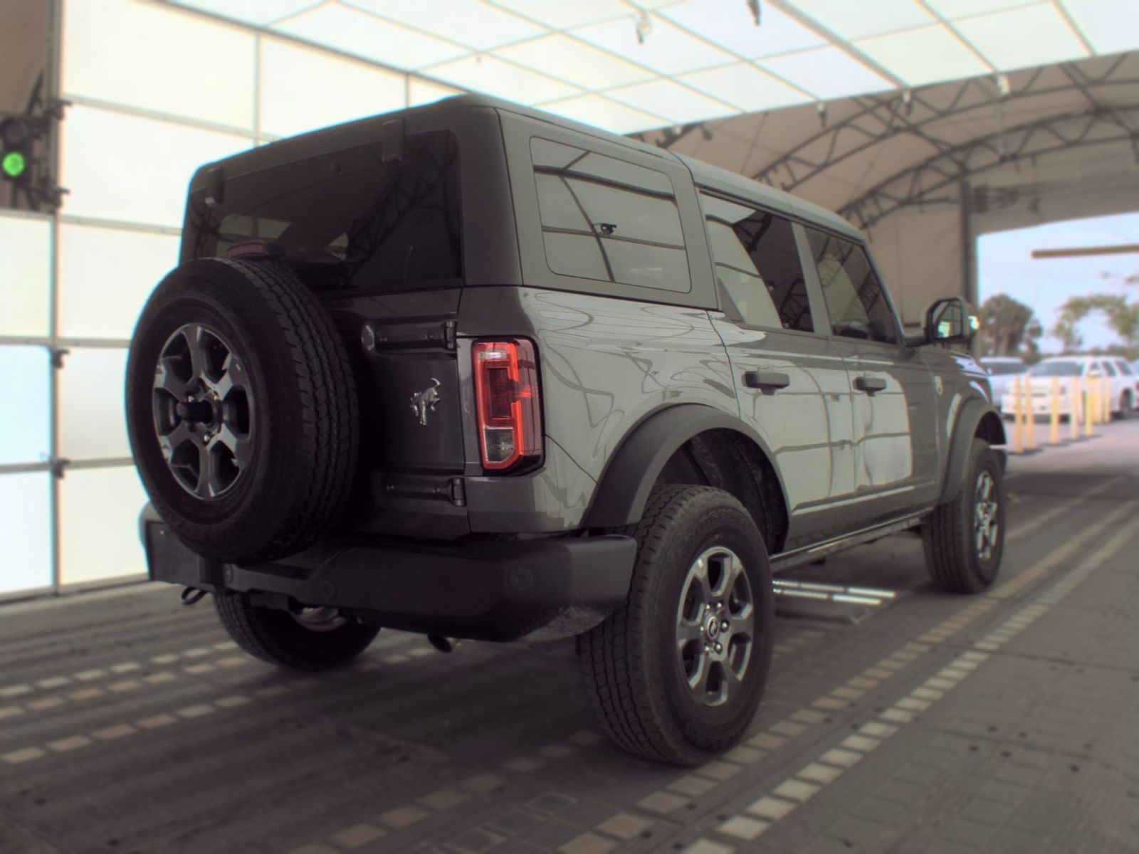 FORD BRONCO - 6