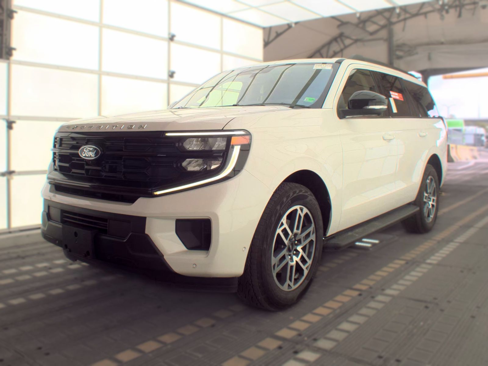 FORD EXPEDITION - 1