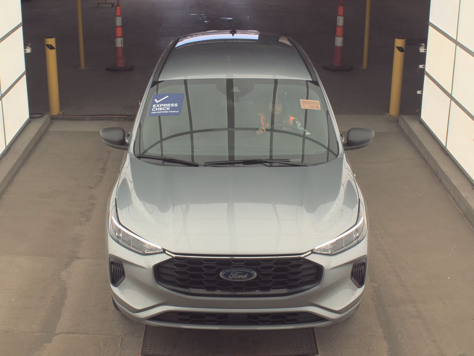 FORD ESCAPE - 3