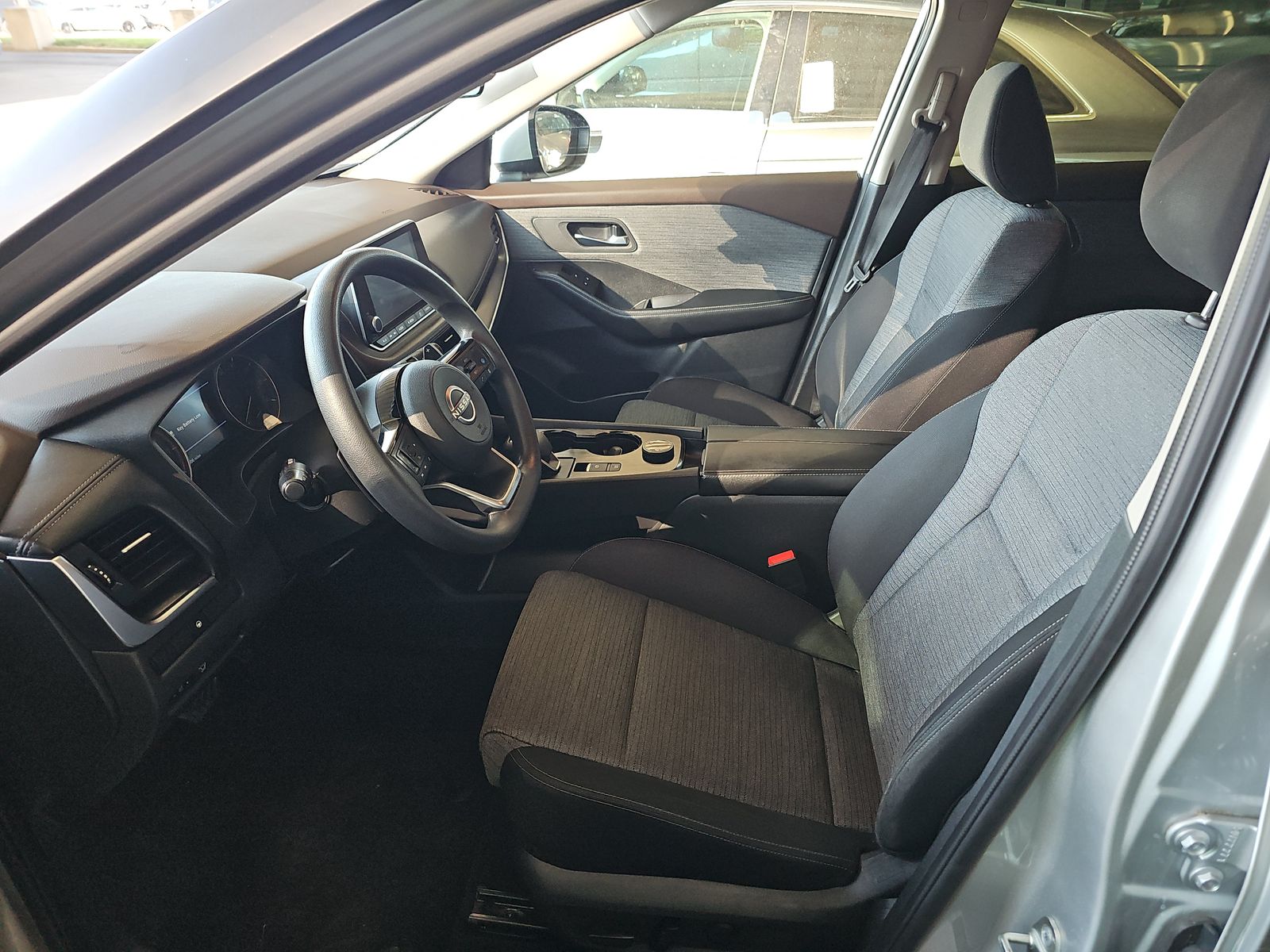 2023 Nissan Rogue SV AWD