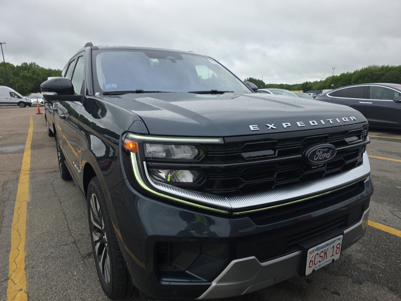 FORD EXPEDITION - 4