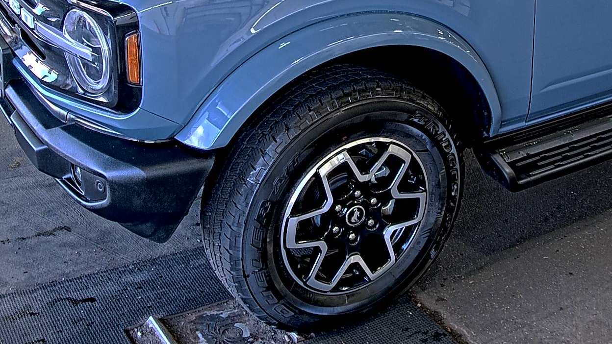 FORD BRONCO - 8