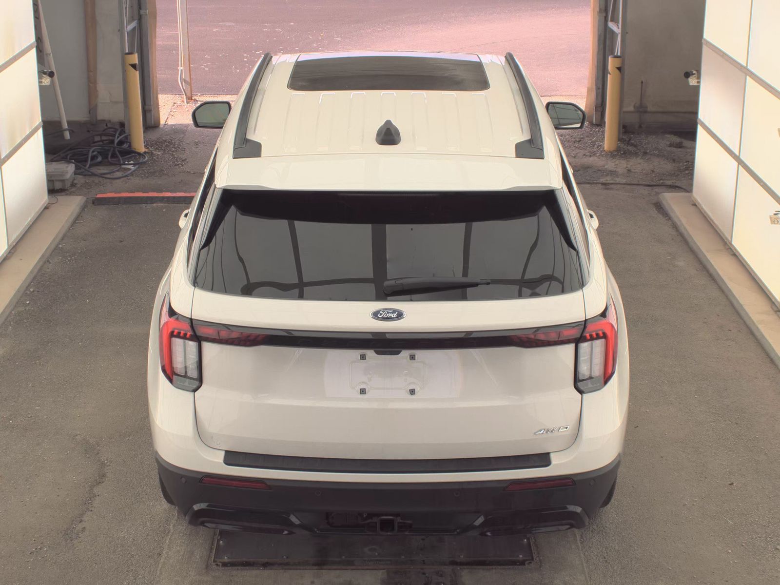 FORD EXPLORER - 7