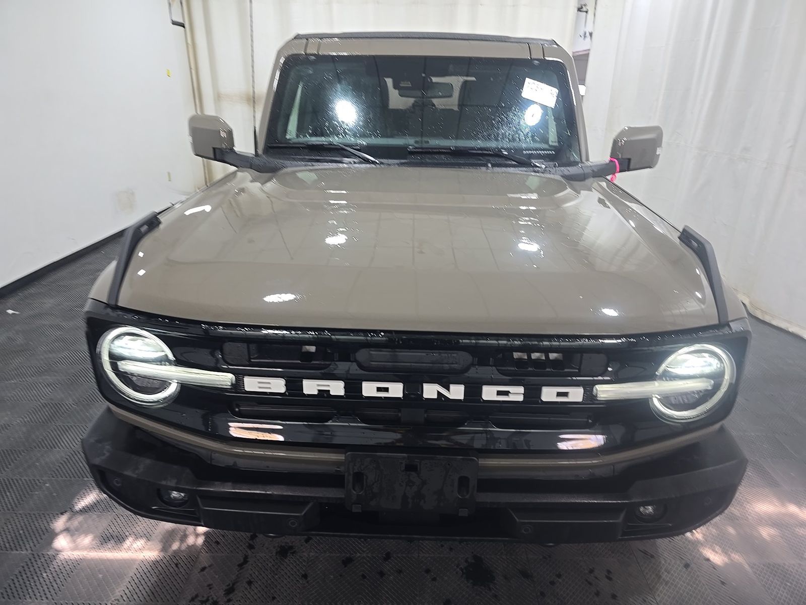 FORD BRONCO - 3