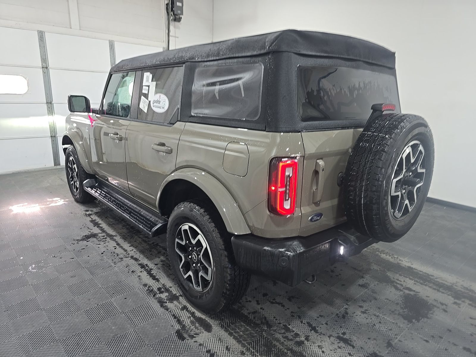 FORD BRONCO - 7