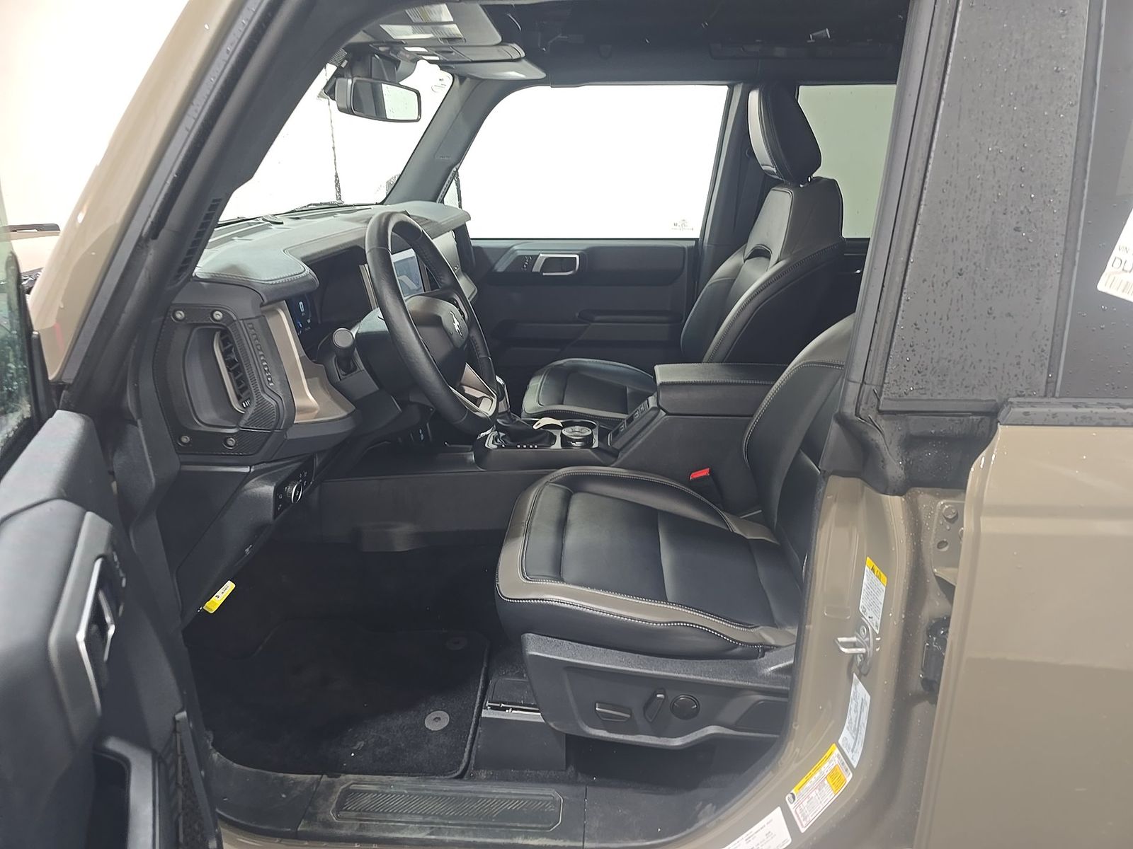 FORD BRONCO - 8