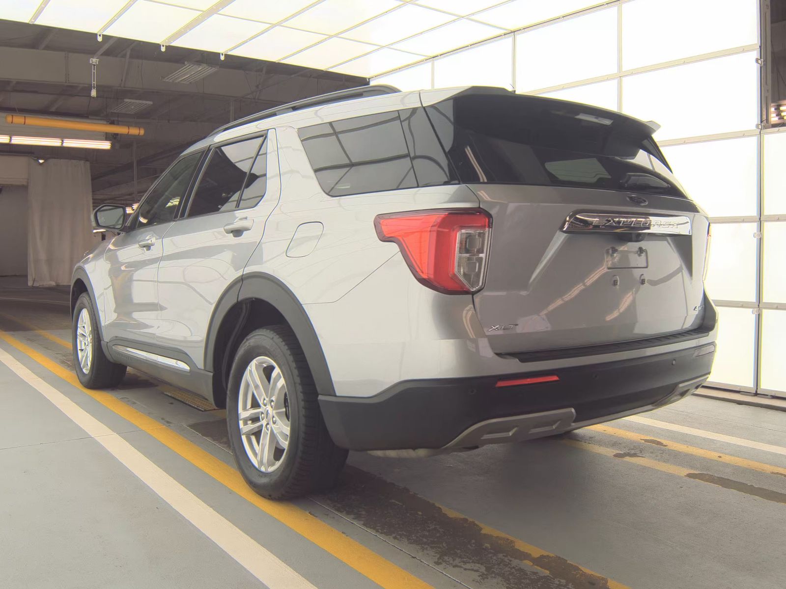 2021 Ford Explorer XLT AWD