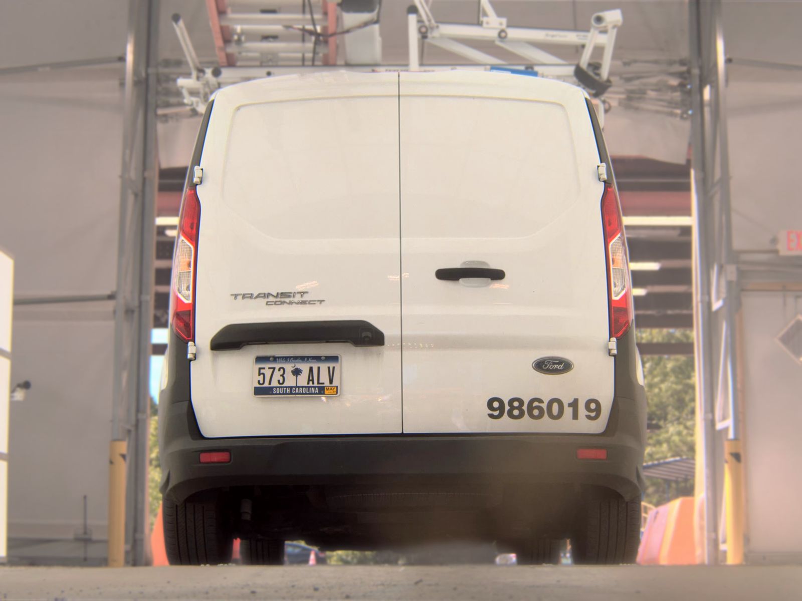 FORD TRANSIT CONNECT - 8