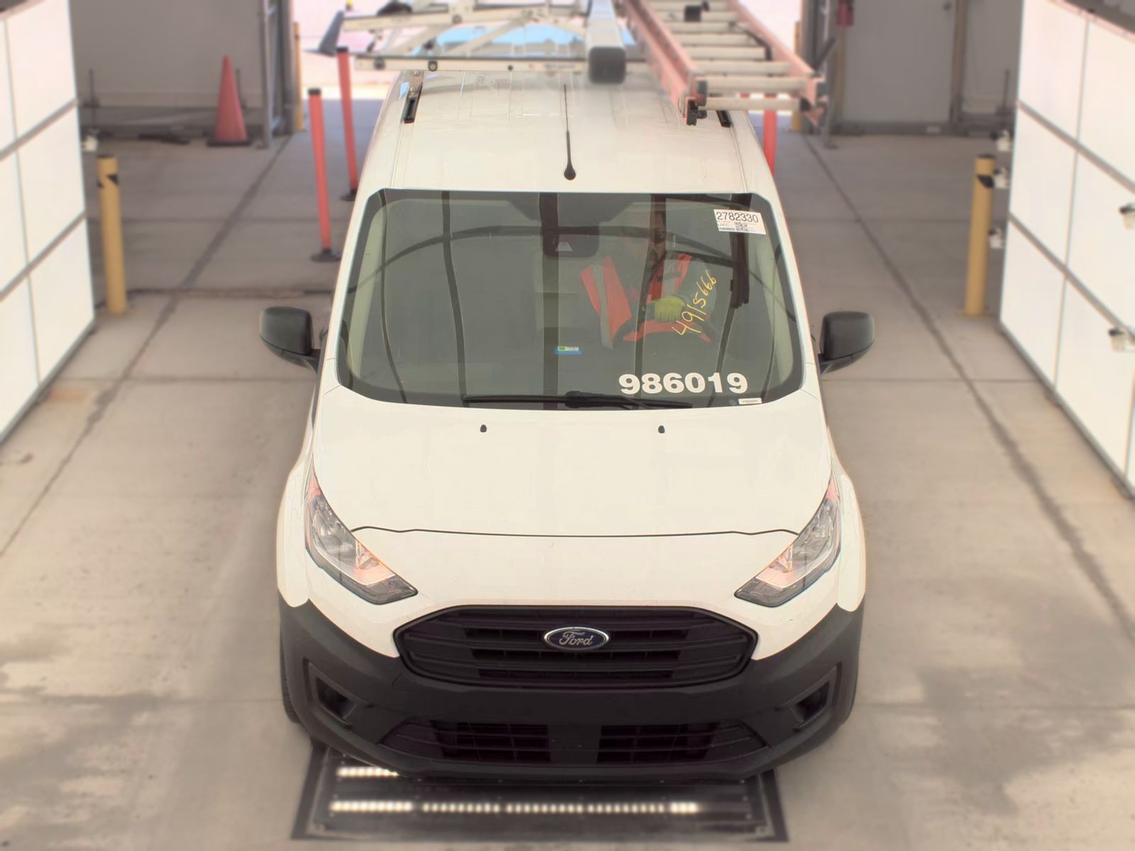 FORD TRANSIT CONNECT - 3