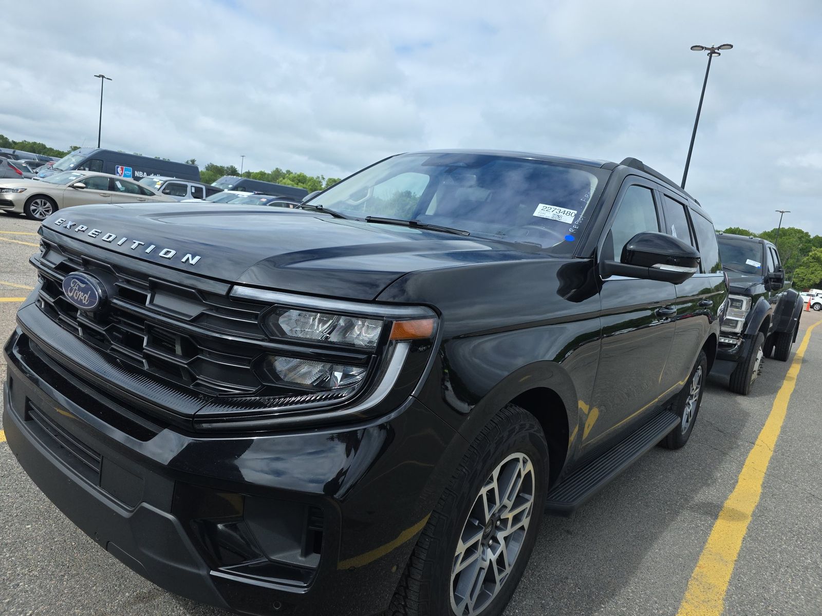 FORD EXPEDITION - 1