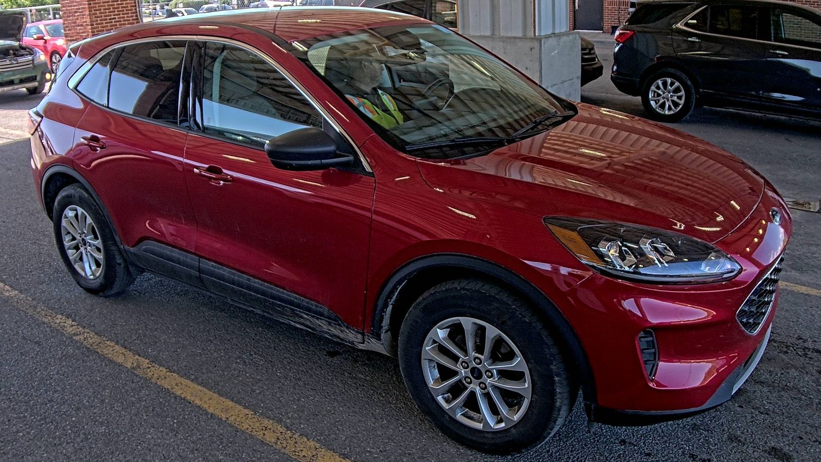FORD ESCAPE - 4