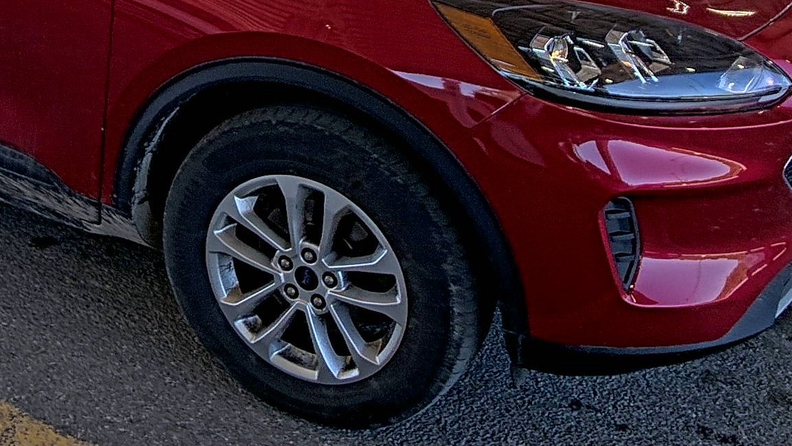 FORD ESCAPE - 9