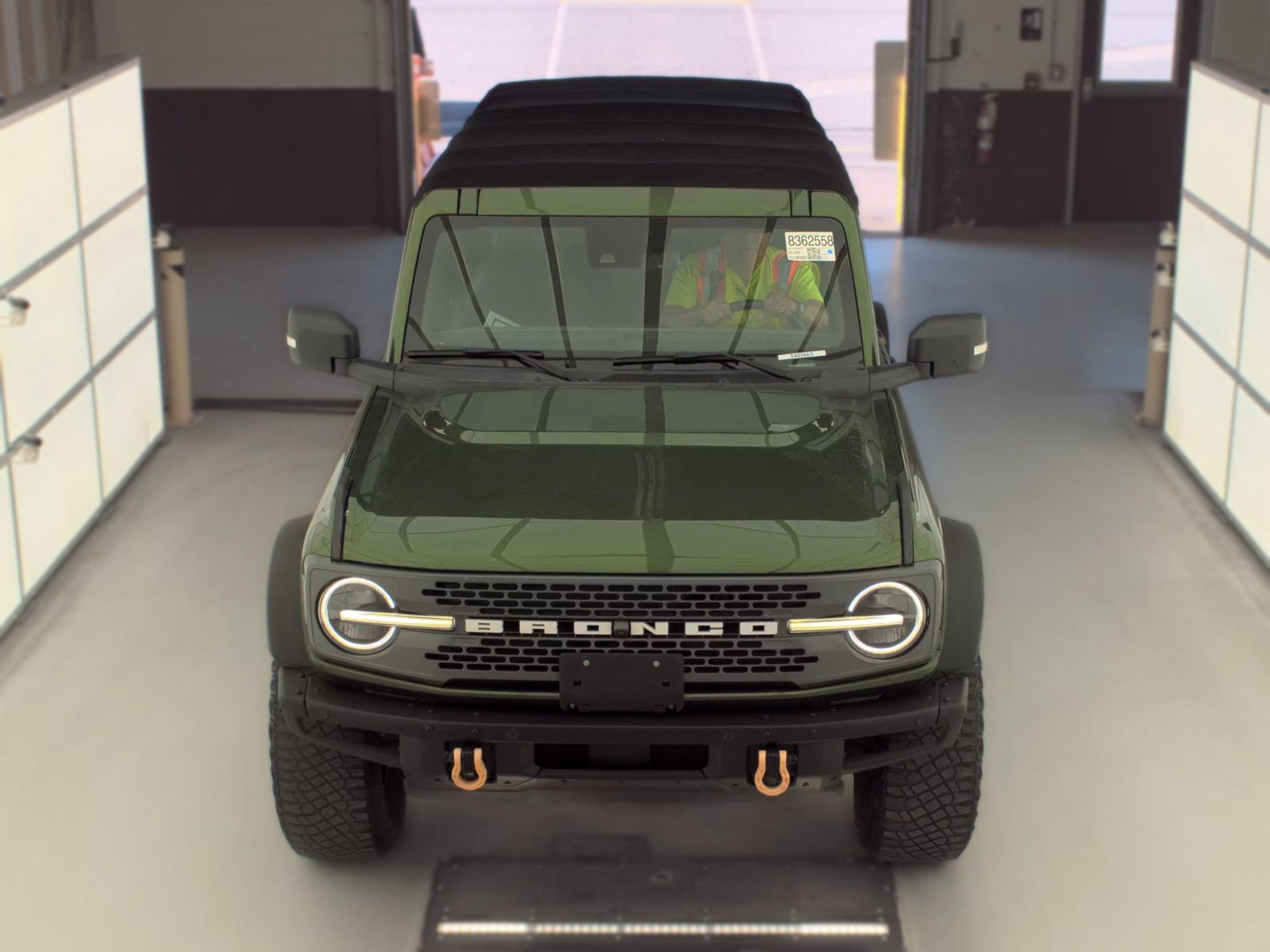 FORD BRONCO - 3