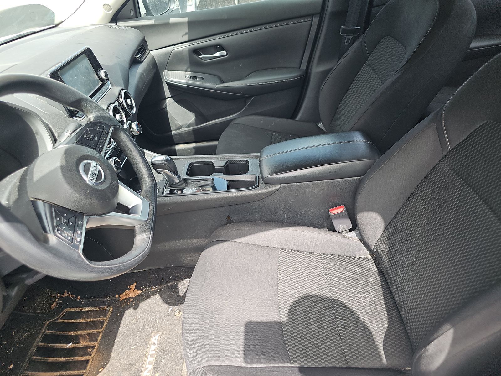 NISSAN SENTRA - 8