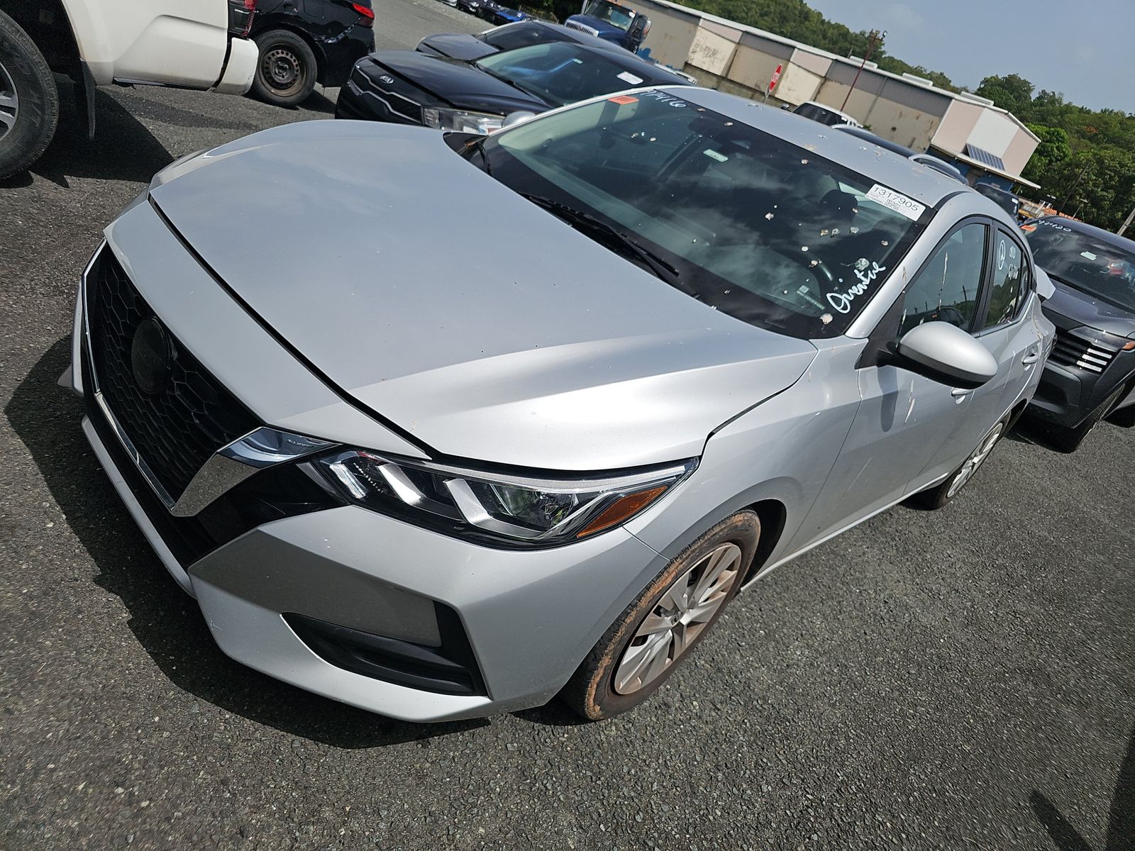 NISSAN SENTRA - 1