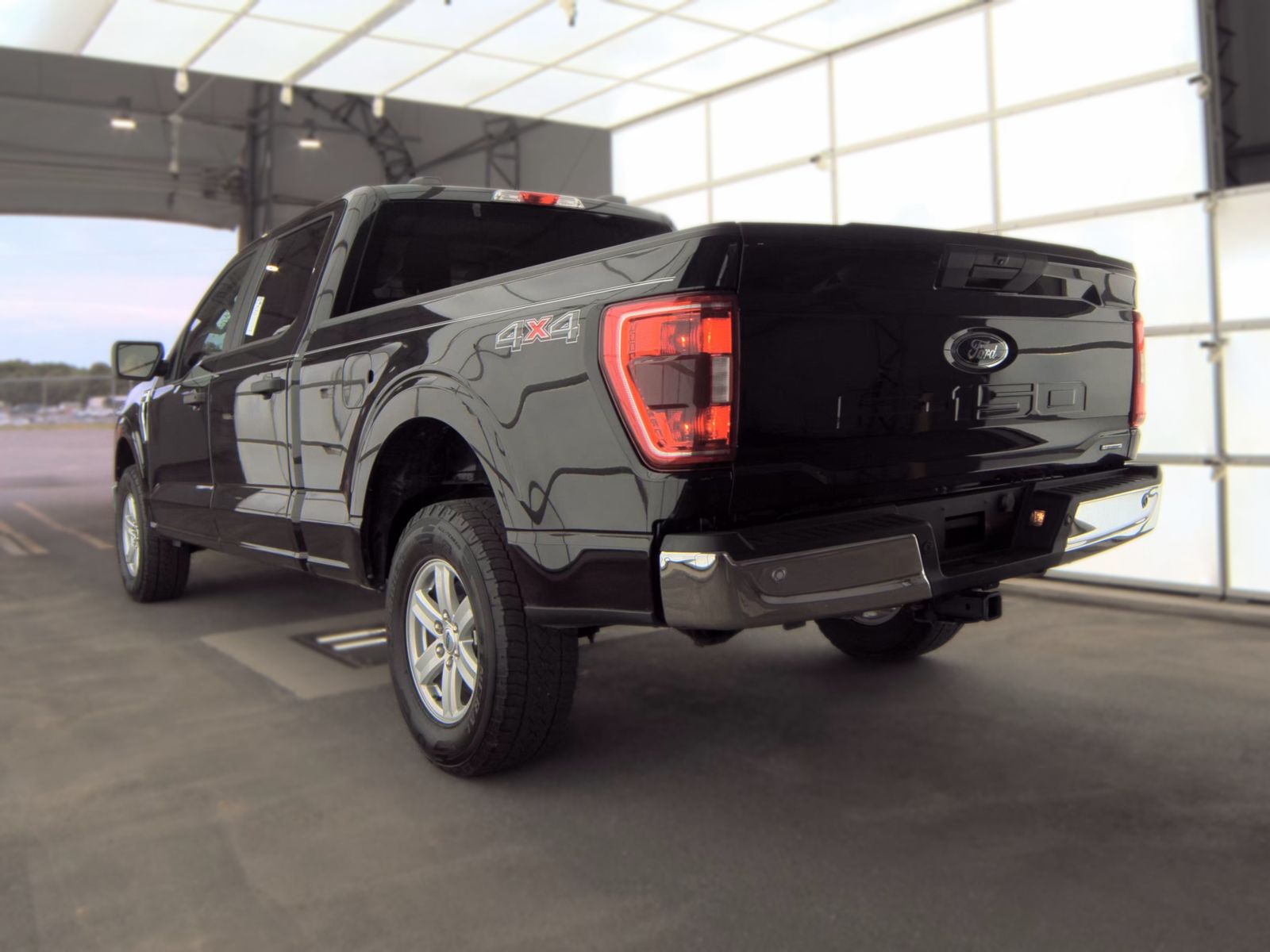 2023 Ford F-150 XLT AWD