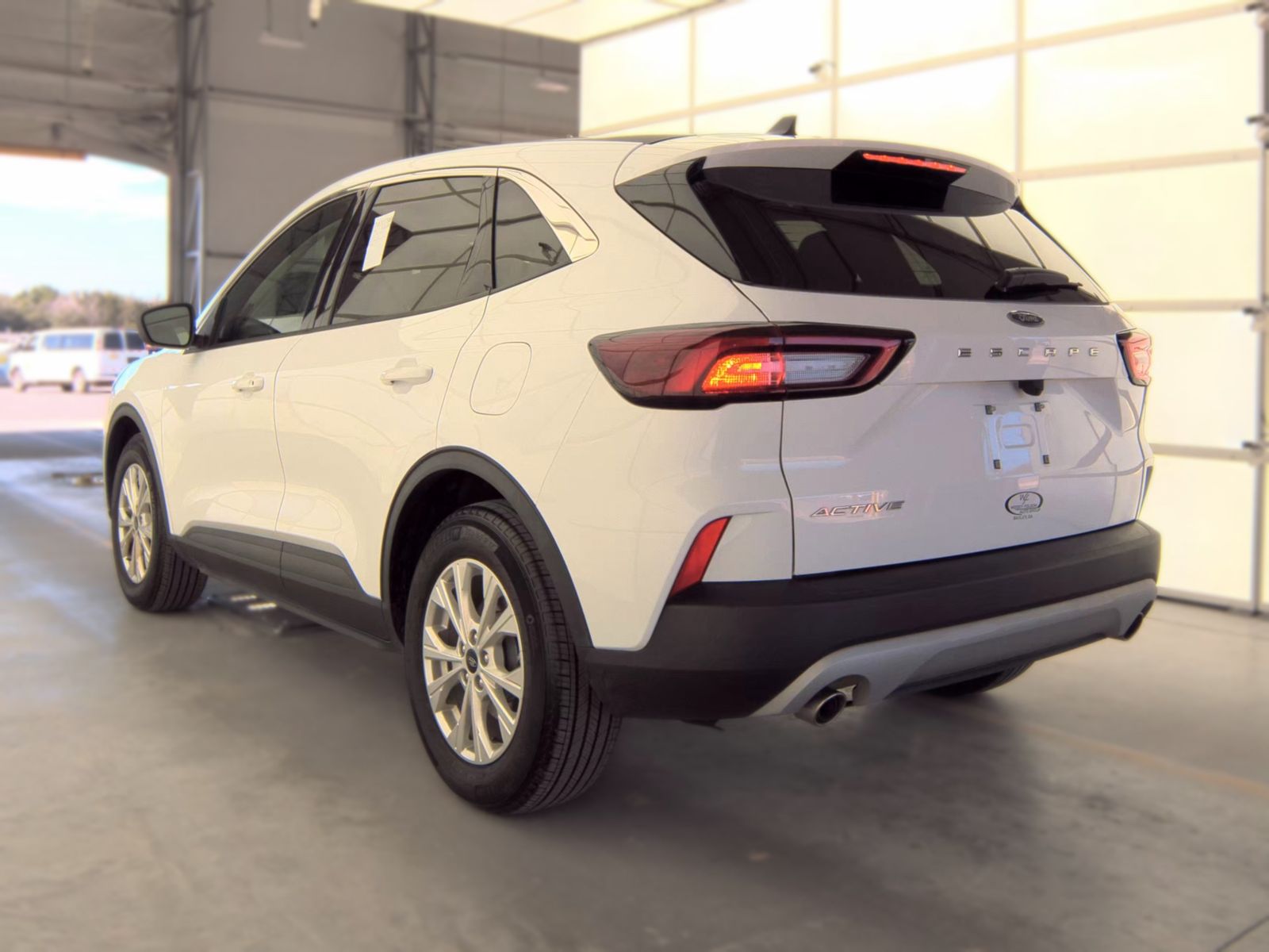 FORD ESCAPE - 9