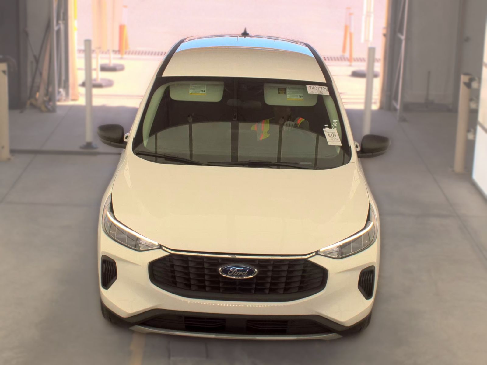 FORD ESCAPE - 3