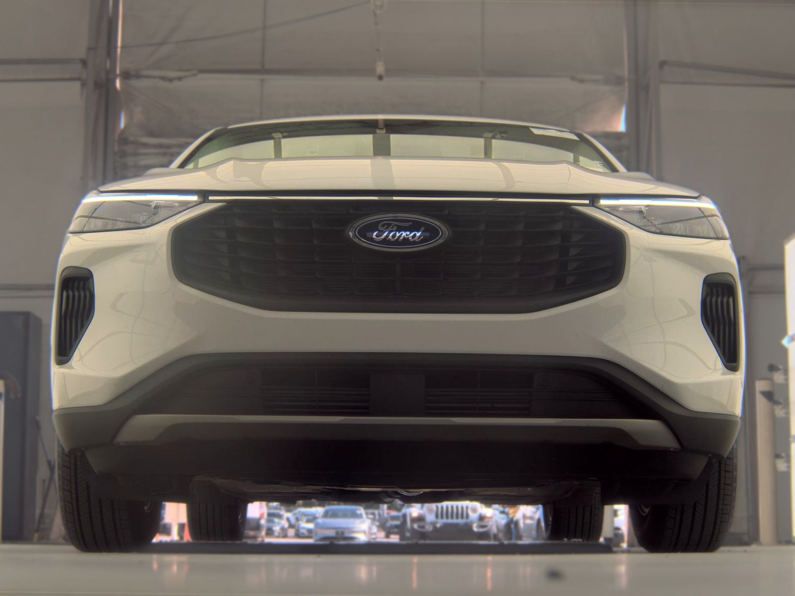 FORD ESCAPE - 4