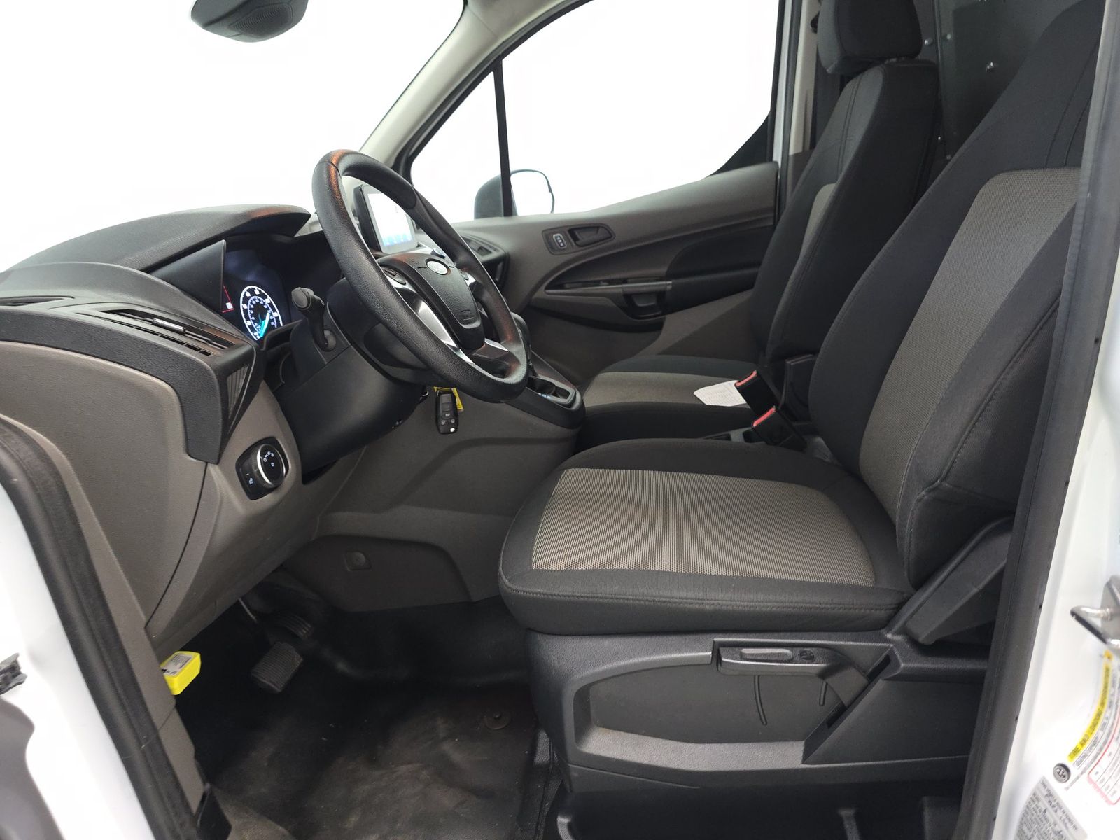 FORD TRANSIT CONNECT - 8